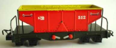 gelbe Ladefl�che, rote zylindrische Kn�pfe und Plastik-Drehgestelle